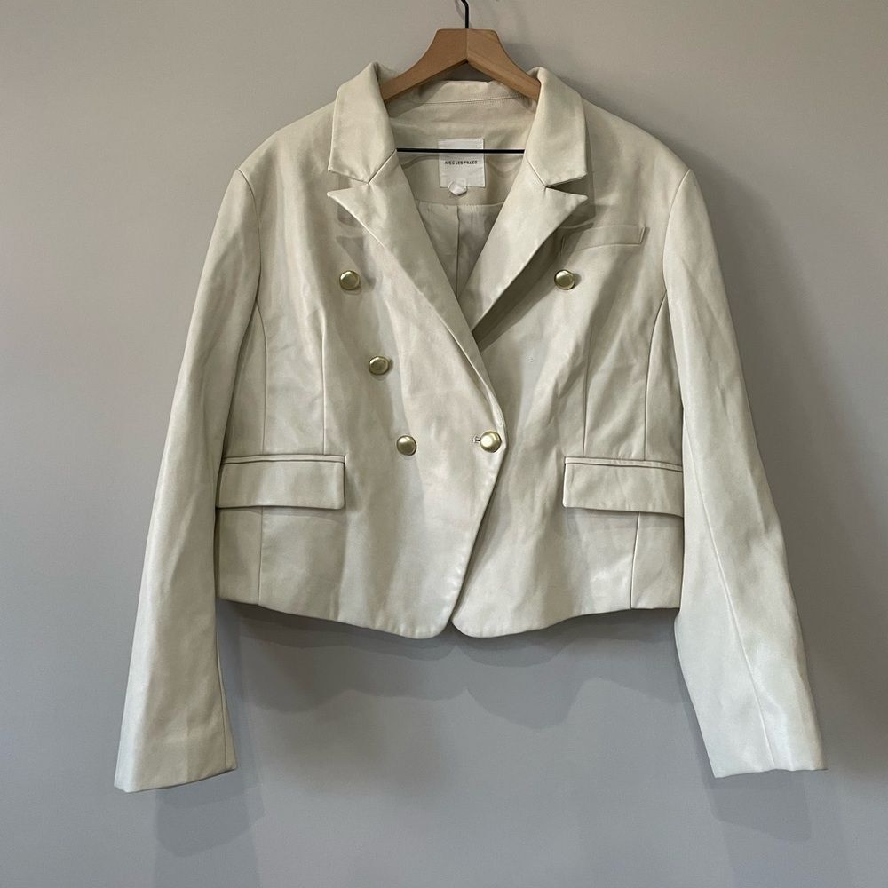 Avec Les Filles Ivory Blazer with Gold Accents
